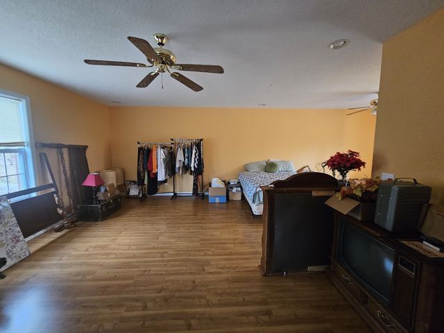 2411 Sherwood Rd, Sewanee, TN 37375