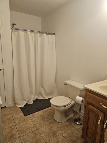 2411 Sherwood Rd, Sewanee, TN 37375