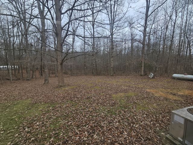 2411 Sherwood Rd, Sewanee, TN 37375