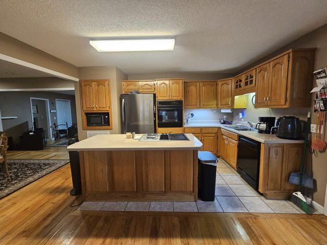 2411 Sherwood Rd, Sewanee, TN 37375