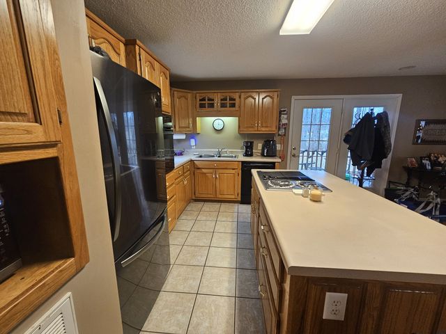 2411 Sherwood Rd, Sewanee, TN 37375