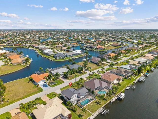 5400 ALMAR DRIVE, Punta Gorda, FL 33950