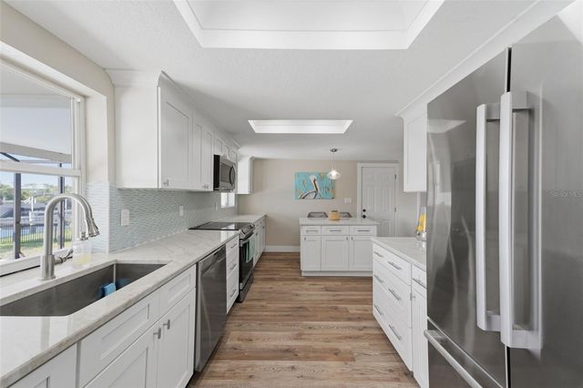 5400 ALMAR DRIVE, Punta Gorda, FL 33950