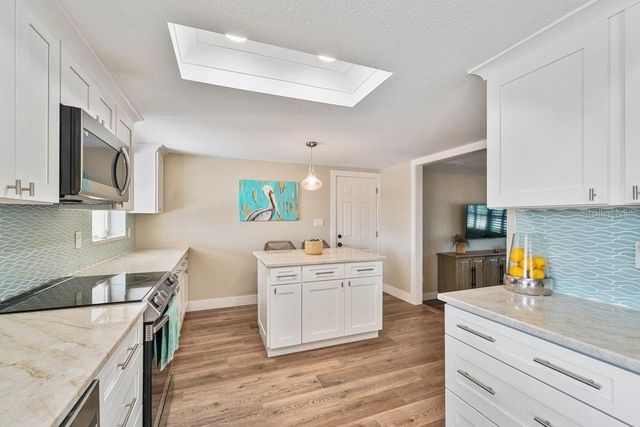 5400 ALMAR DRIVE, Punta Gorda, FL 33950