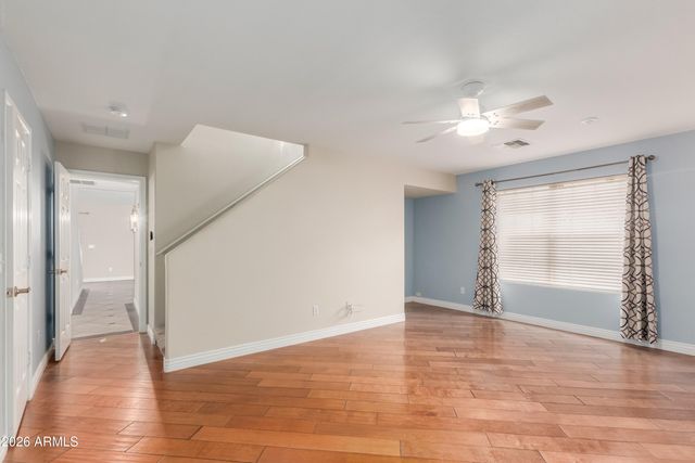 3219 W Molly Lane, Phoenix, AZ 85083