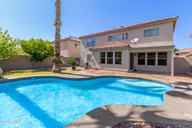 3219 W Molly Lane, Phoenix, AZ 85083