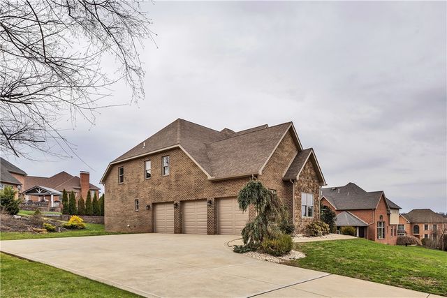 1010 Country Club Drive, Penn Twp, PA 15644