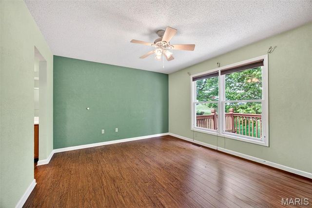 1101 Silo Bend Drive 349B, Wentzville, MO 63385