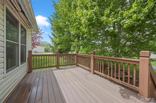 1101 Silo Bend Drive 349B, Wentzville, MO 63385