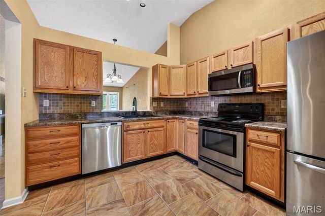 1101 Silo Bend Drive 349B, Wentzville, MO 63385