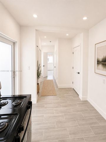 7735 Byron Ave 2, Miami Beach, FL 33141
