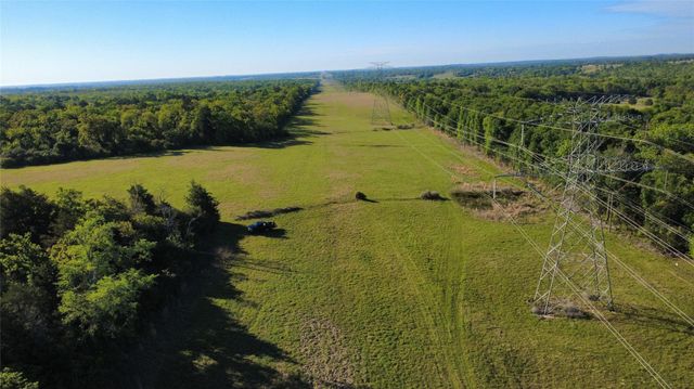 7663 State Highway 7 W, Jewett, TX 75846