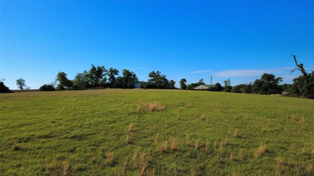 7663 State Highway 7 W, Jewett, TX 75846