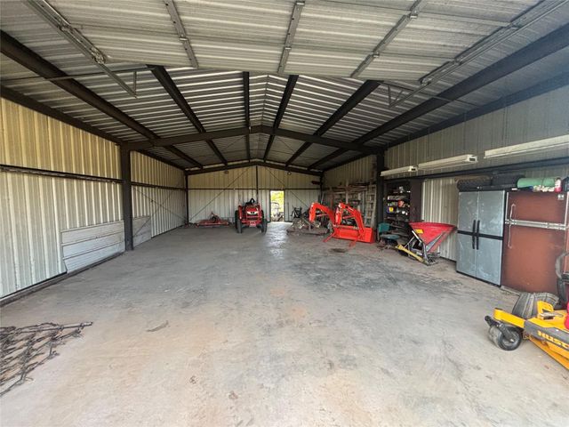 7663 State Highway 7 W, Jewett, TX 75846