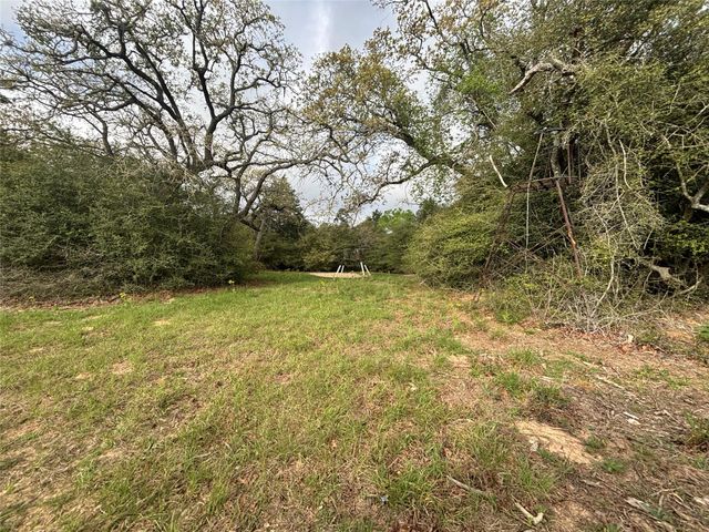 7663 State Highway 7 W, Jewett, TX 75846