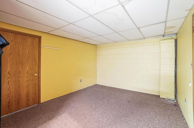 N3W27282 Arrowhead TRAIL, Waukesha, WI 53188