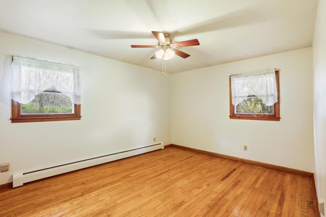 N3W27282 Arrowhead TRAIL, Waukesha, WI 53188
