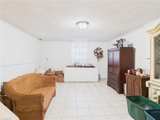 4804 Old Lexington Road, Asheboro, NC 27205