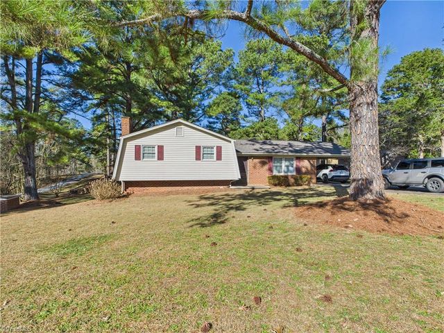 4804 Old Lexington Road, Asheboro, NC 27205