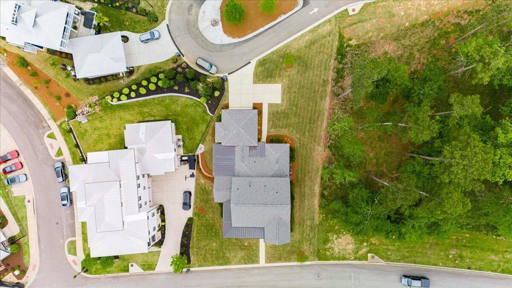 Image 3 of property listing at 612 Whimbrel Court, Evans, GA 30809