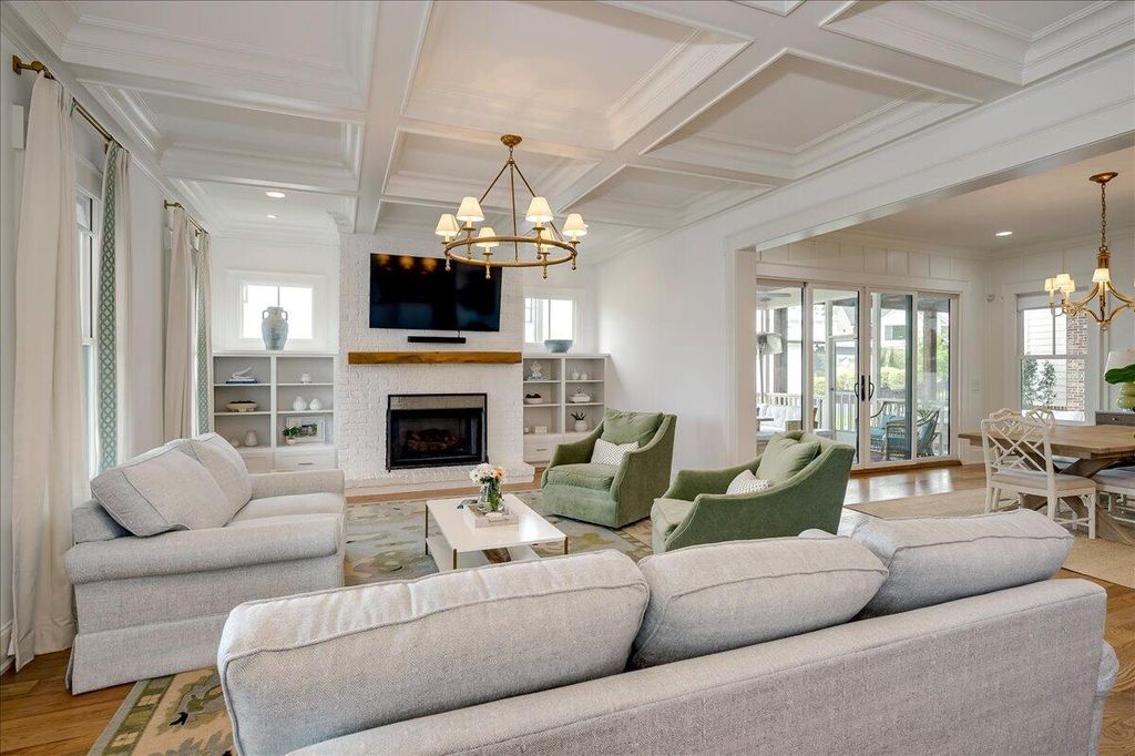 Image 8 of property listing at 612 Whimbrel Court, Evans, GA 30809