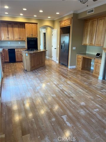 121 21st, Huntington Beach, CA 92648