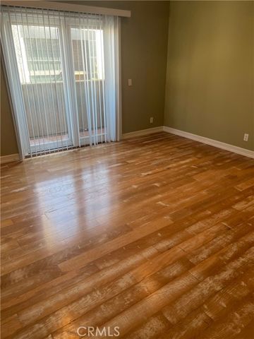 121 21st, Huntington Beach, CA 92648