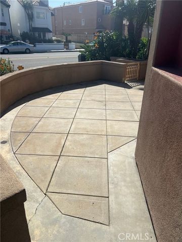 121 21st, Huntington Beach, CA 92648
