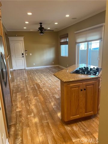 121 21st, Huntington Beach, CA 92648