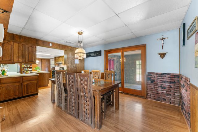 1301 County Road 2405, Kemp, TX 75143