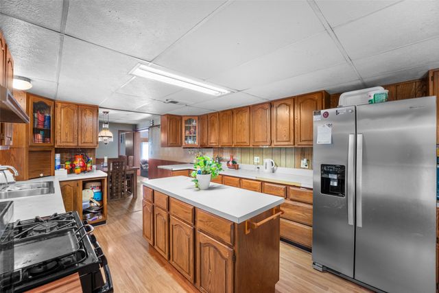 1301 County Road 2405, Kemp, TX 75143