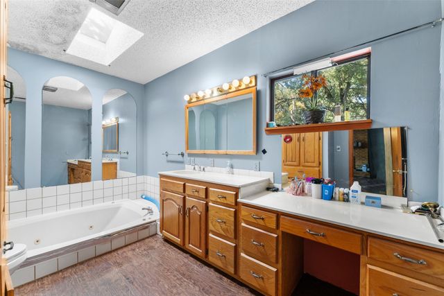 1301 County Road 2405, Kemp, TX 75143