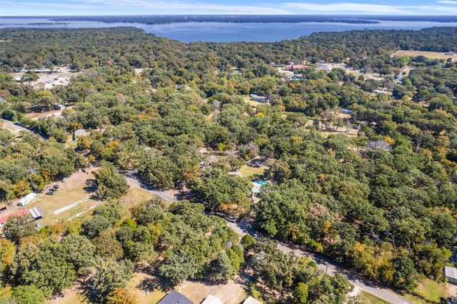 1301 County Road 2405, Kemp, TX 75143