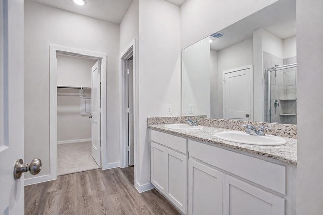 8131 Arrowroot Lane, Magnolia, TX 77354