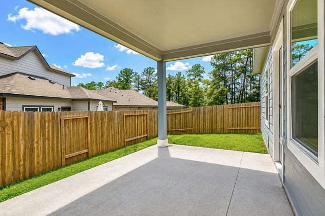 8131 Arrowroot Lane, Magnolia, TX 77354