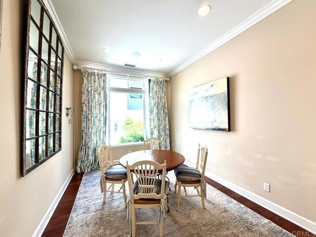 212 N Helix Avenue, Solana Beach, CA 92075