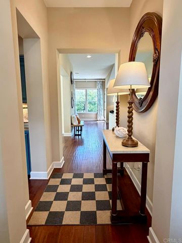 212 N Helix Avenue, Solana Beach, CA 92075