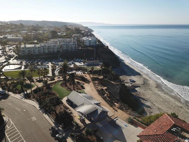 212 N Helix Avenue, Solana Beach, CA 92075