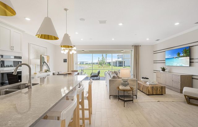 9273 Cape Honey Bee Lane Whitestone 32, Lake Worth, FL 33467