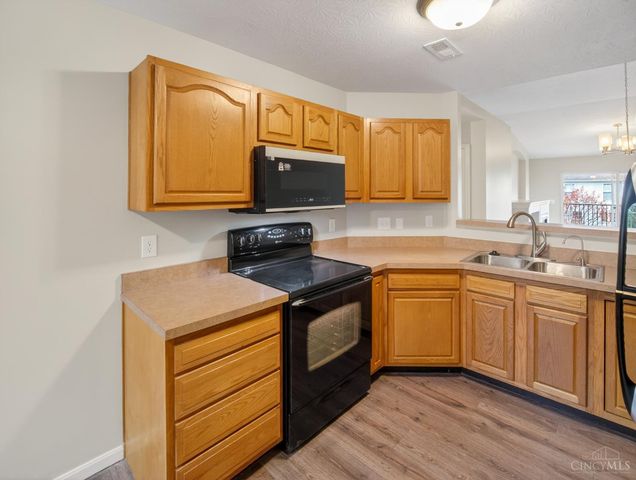 7260 English Drive, Newtown, OH 45244