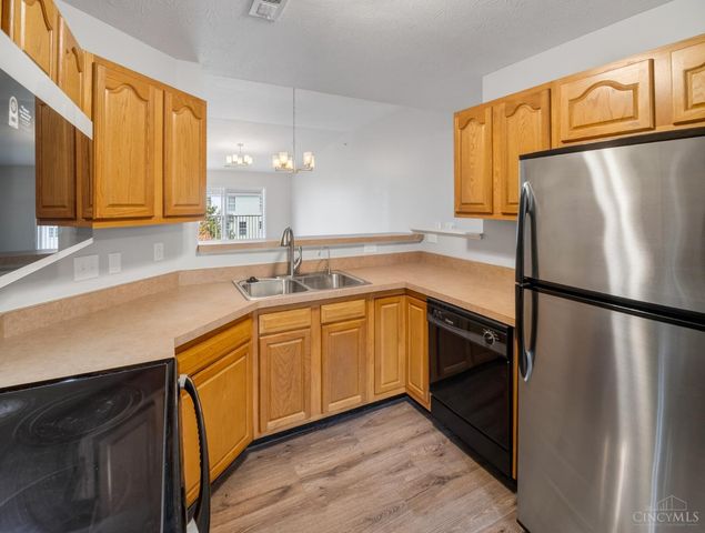 7260 English Drive, Newtown, OH 45244