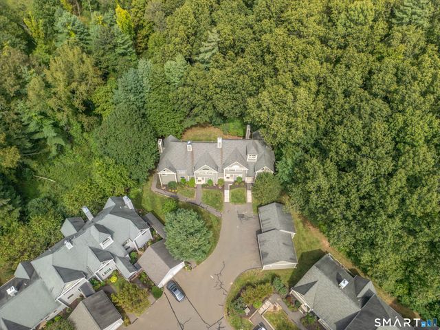6 River Mead 6, Avon, CT 06001