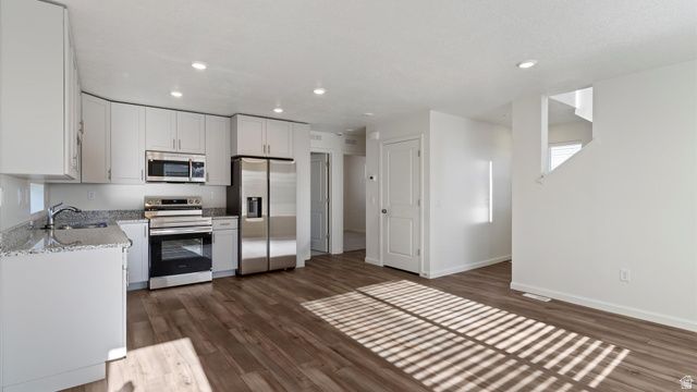 137 N GREEN RIVER RD, Saratoga Springs, UT 84045