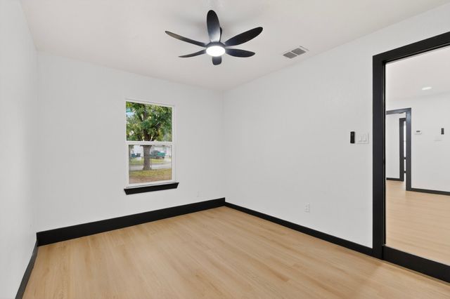 2518 Larry Drive, Dallas, TX 75228