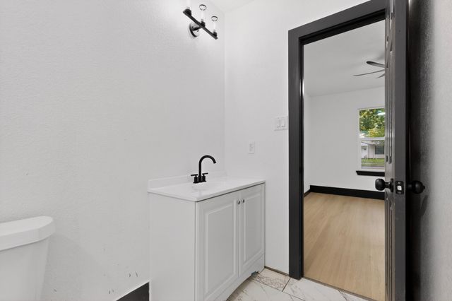 2518 Larry Drive, Dallas, TX 75228