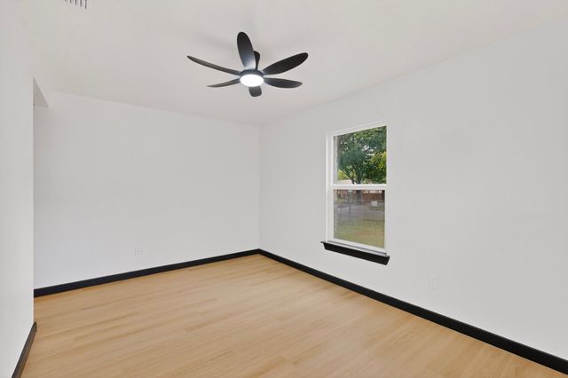 2518 Larry Drive, Dallas, TX 75228