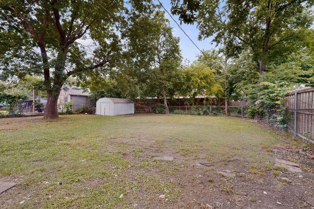 2518 Larry Drive, Dallas, TX 75228
