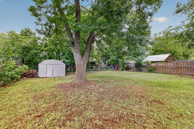 2518 Larry Drive, Dallas, TX 75228