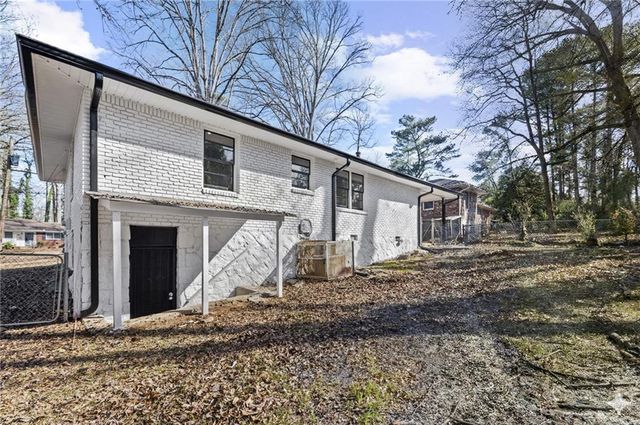 1815 Windsor SW Drive, Atlanta, GA 30311