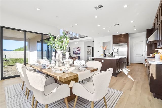 27392 Dialogue Way, Valencia, CA 91381